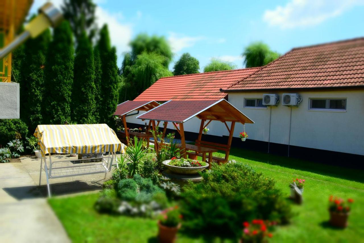 La Siesta Bogacs Apartman Экстерьер фото