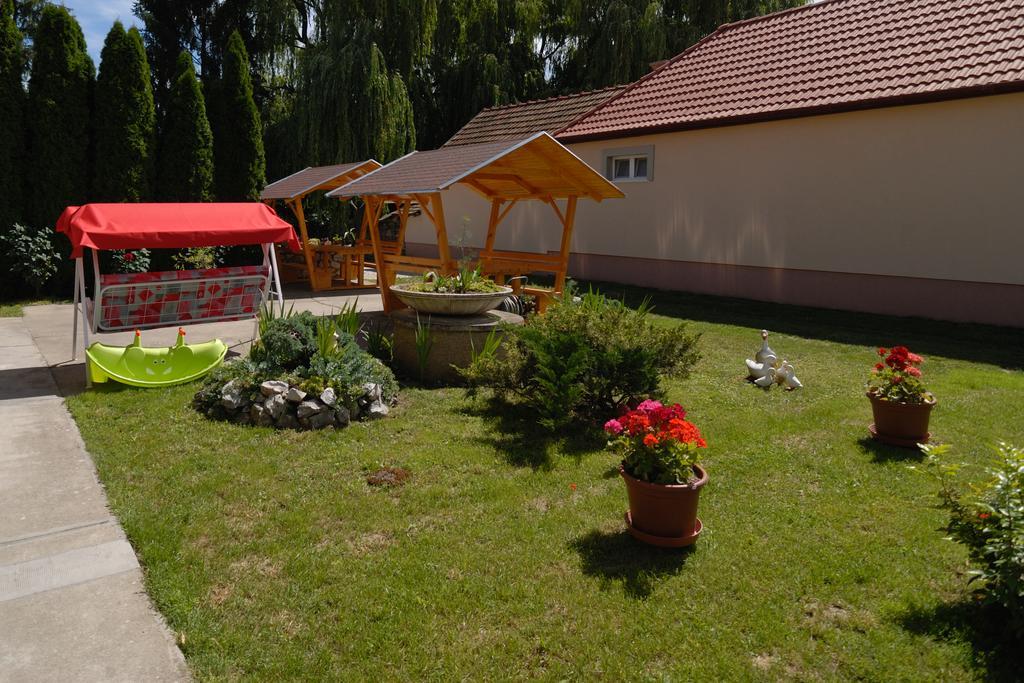 La Siesta Bogacs Apartman Экстерьер фото